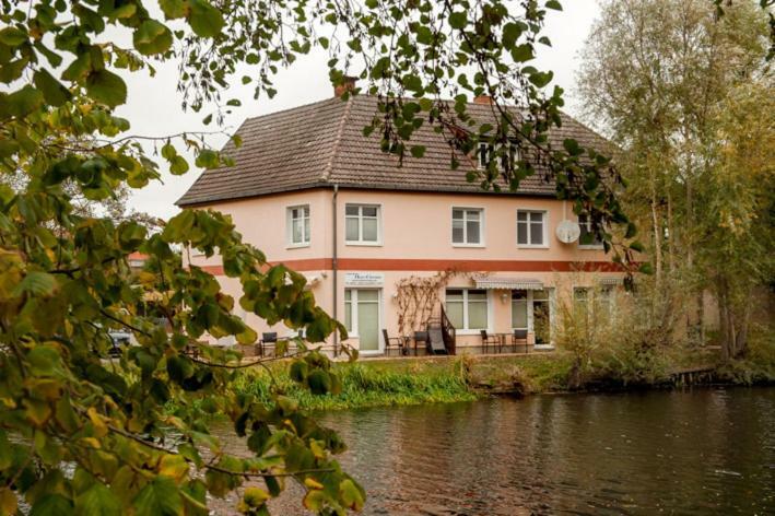 Ferienwohnungen direkt an der Elde Lübz Exterior foto